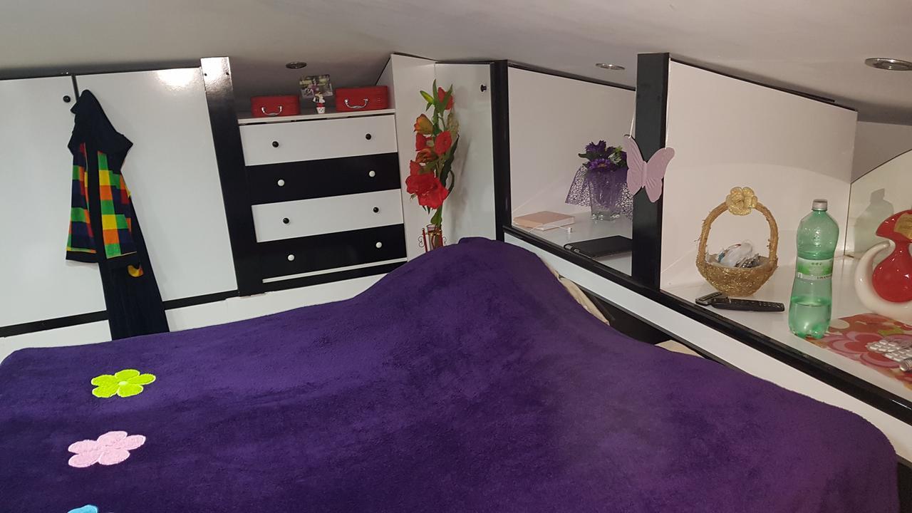 Батуми, 5 Комнатная Extérieur photo